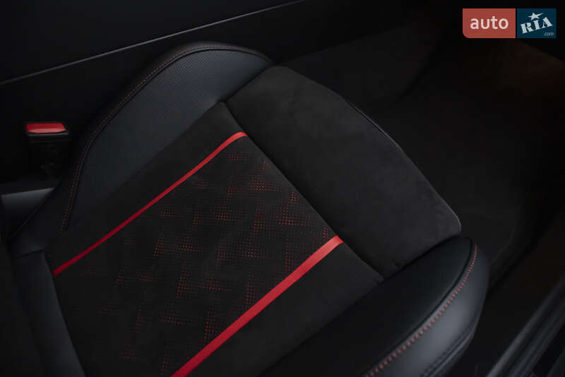 Седан BMW M5 2025 в Киеве фото 23 Седан BMW M5 2025 в Киеве