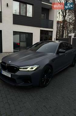 Седан BMW M5 2020 в Киеве