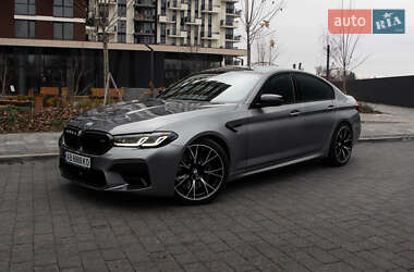 Седан BMW M5 2022 в Виннице