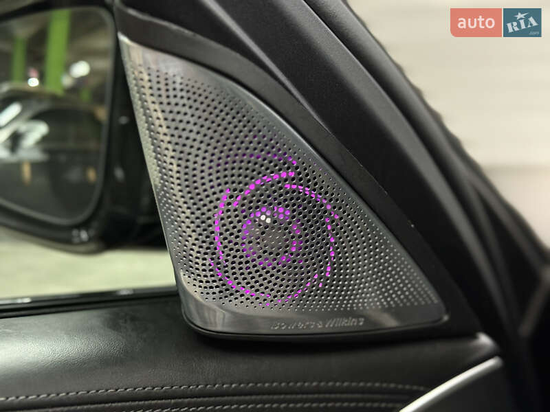 Седан BMW M5 2019 в Киеве