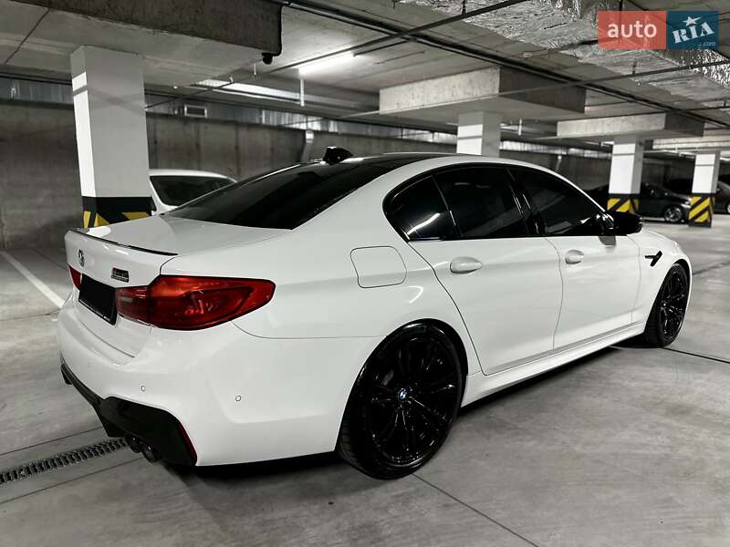 Седан BMW M5 2019 в Днепре
