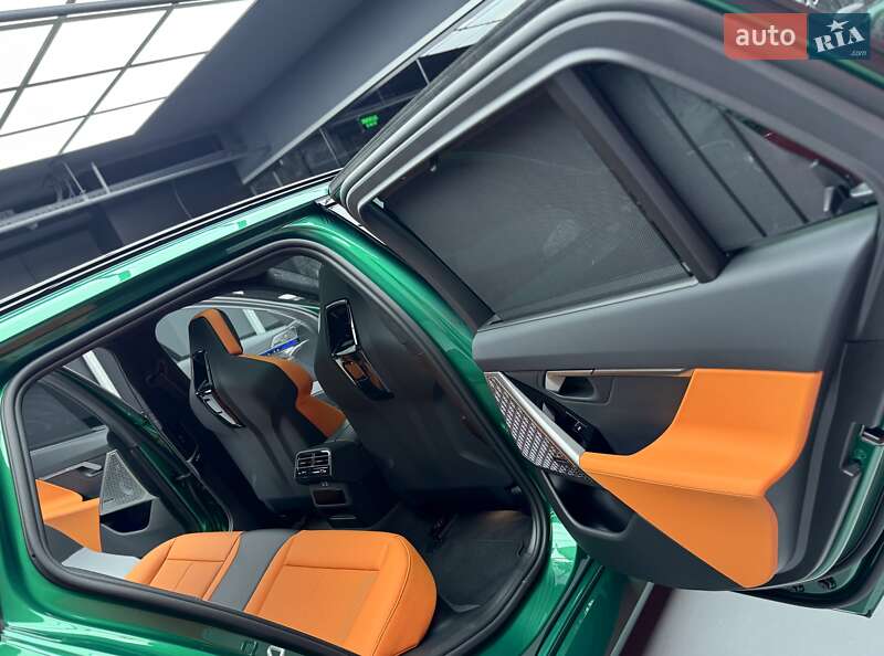 Универсал BMW M5 2025 в Киеве