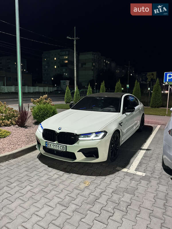 Седан BMW M5 2020 в Хмельницком