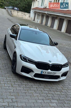 Седан BMW M5 2018 в Киеве