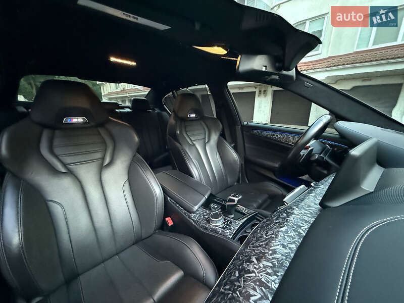 Седан BMW M5 2018 в Києві