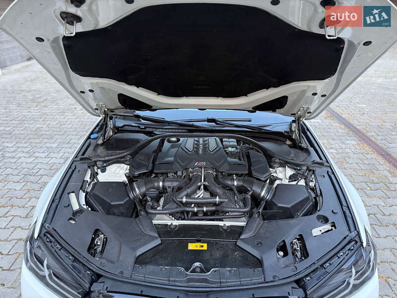 Седан BMW M5 2018 в Києві