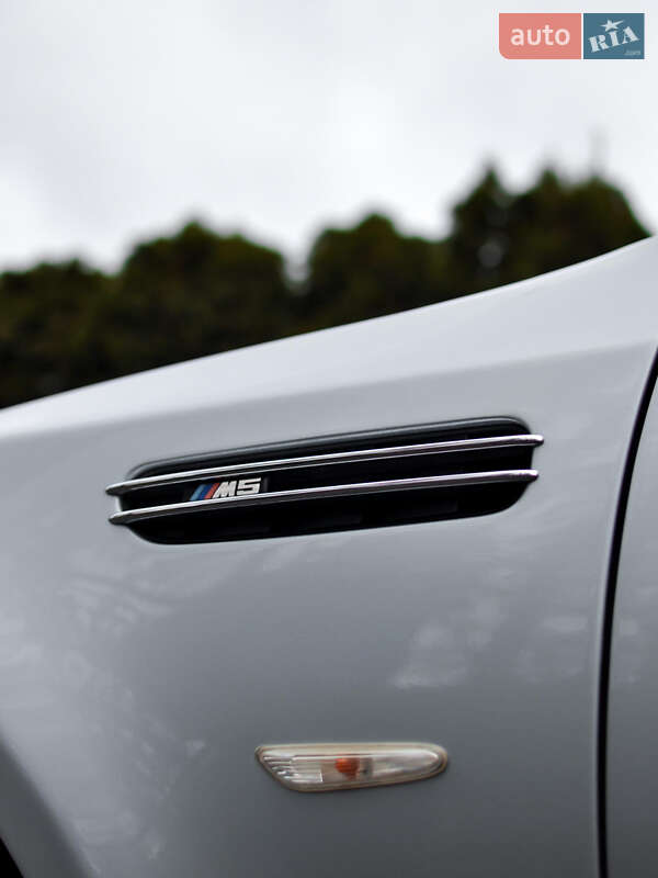 Седан BMW M5 2007 в Киеве