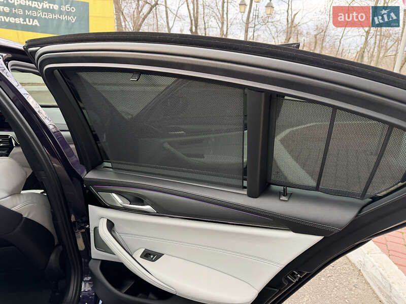 Седан BMW M5 2023 в Одессе