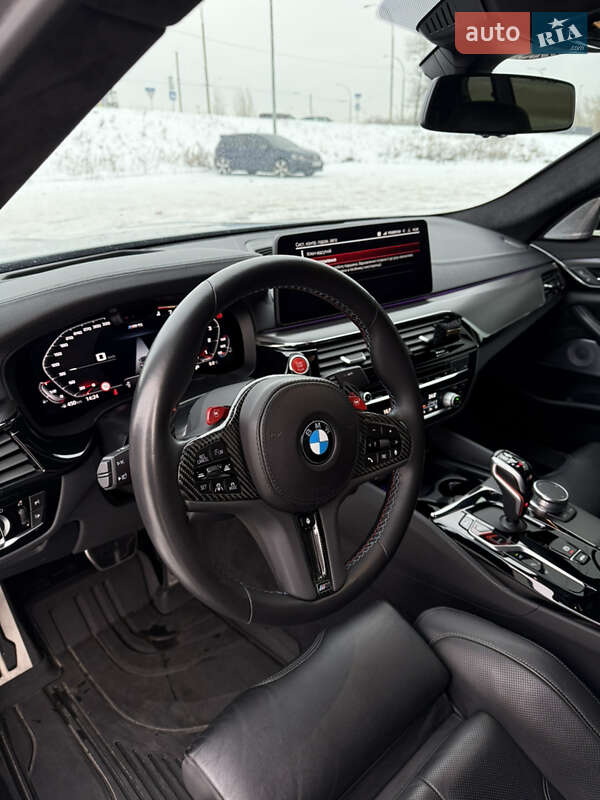 Седан BMW M5 2021 в Киеве