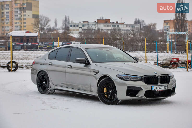 Седан BMW M5 2020 в Полтаве