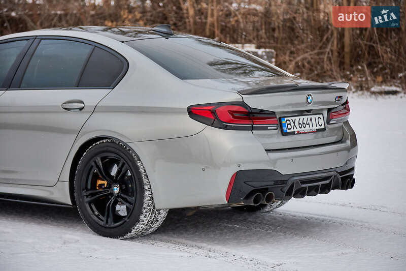 Седан BMW M5 2020 в Полтаве