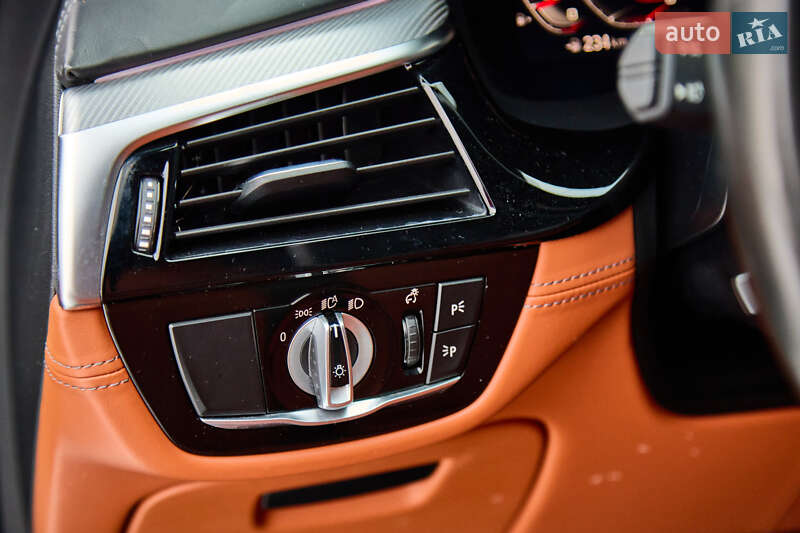 Седан BMW M5 2020 в Полтаве