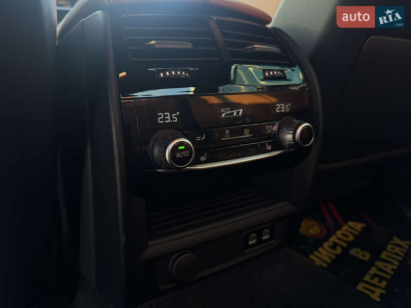 Седан BMW M5 2020 в Днепре