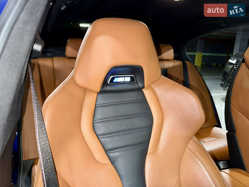 Седан BMW M5 2021 в Киеве