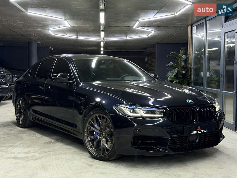 Седан BMW M5 2018 в Одесі