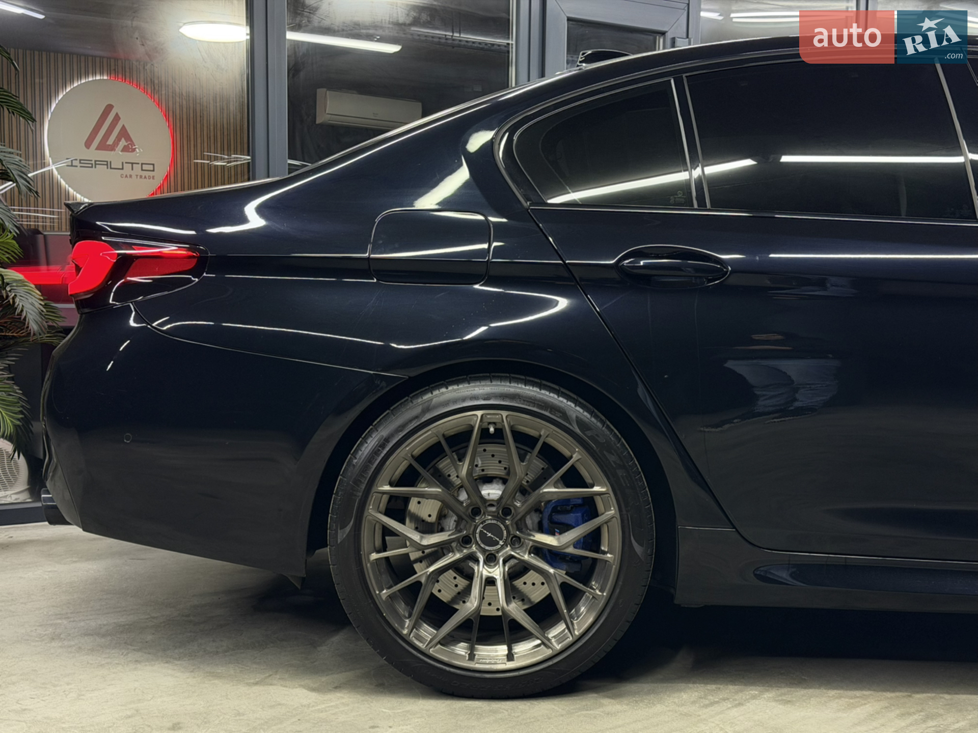 2018 BMW M5 - мініатюра 16