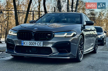 Седан BMW M5 2019 в Киеве