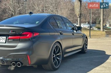 Седан BMW M5 2019 в Киеве