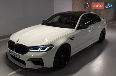 Седан BMW M5 2019 в Киеве