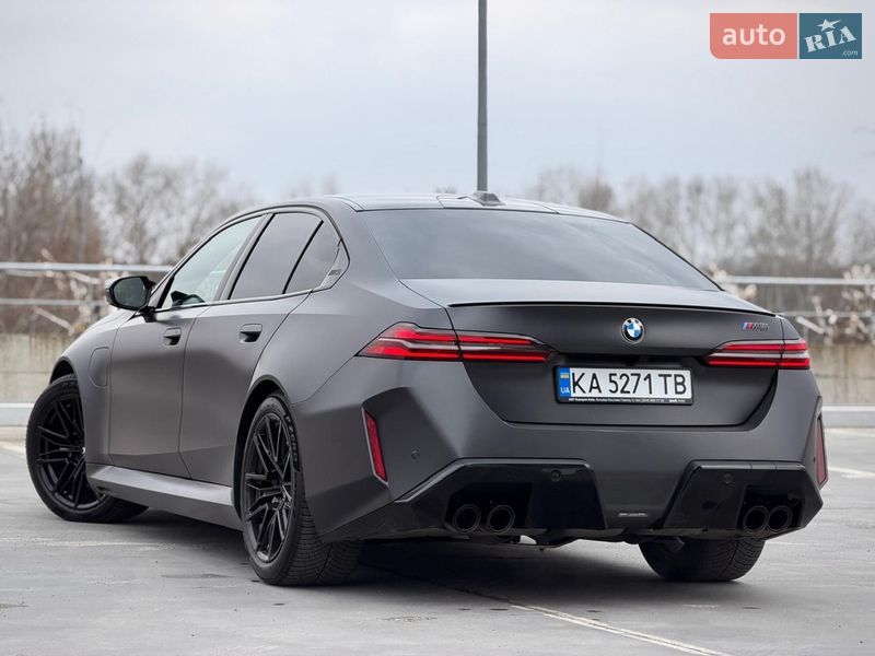 Седан BMW M5 2024 в Києві фото 34 Седан BMW M5 2024 в Києві