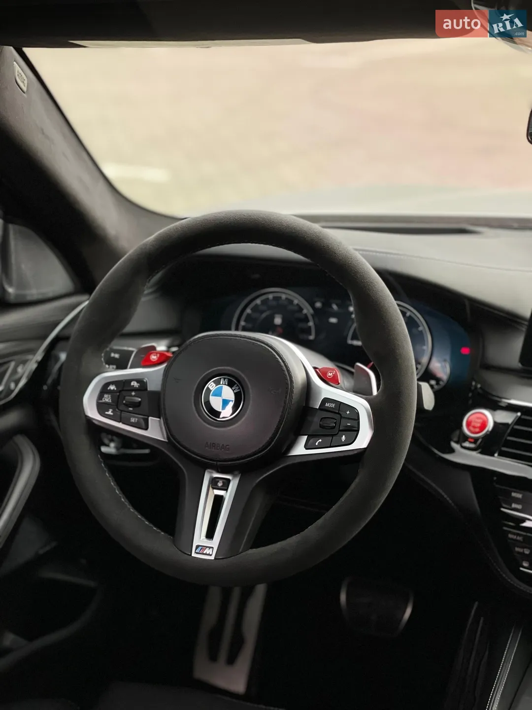 2018 BMW M5 - мініатюра 36