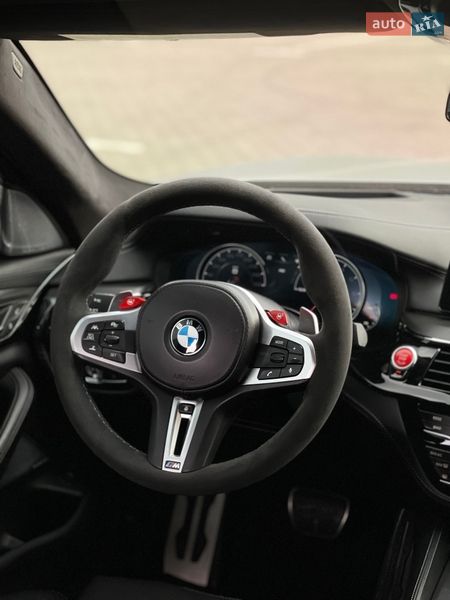 Седан BMW M5 2018 в Тернополі