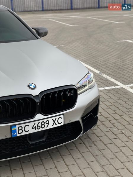 Седан BMW M5 2018 в Тернополі