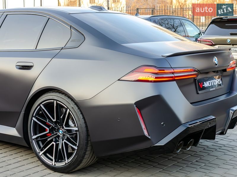 Седан BMW M5 2024 в Києві фото 14 Седан BMW M5 2024 в Києві