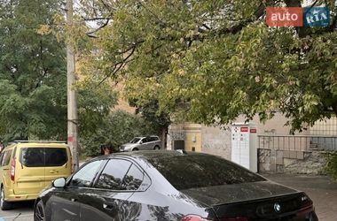 Седан BMW M5 2025 в Киеве