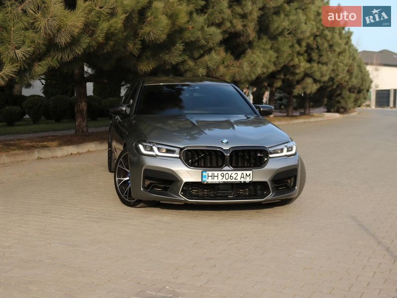 Седан BMW M5 2019 в Одесі