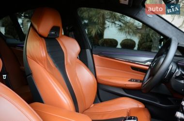Седан BMW M5 2019 в Одесі