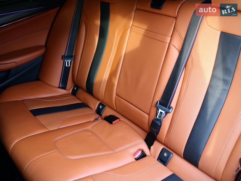 Седан BMW M5 2019 в Одесі