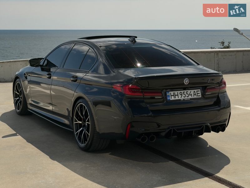 Седан BMW M5 2021 в Одессе
