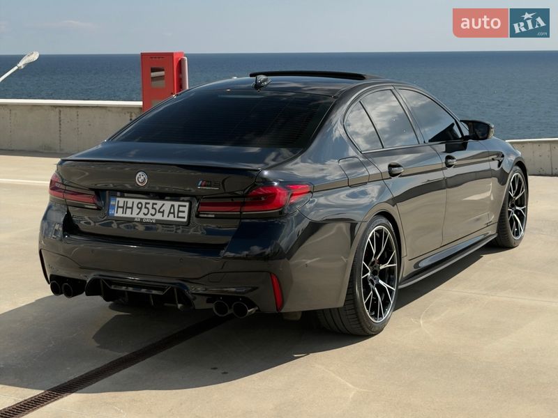 Седан BMW M5 2021 в Одессе