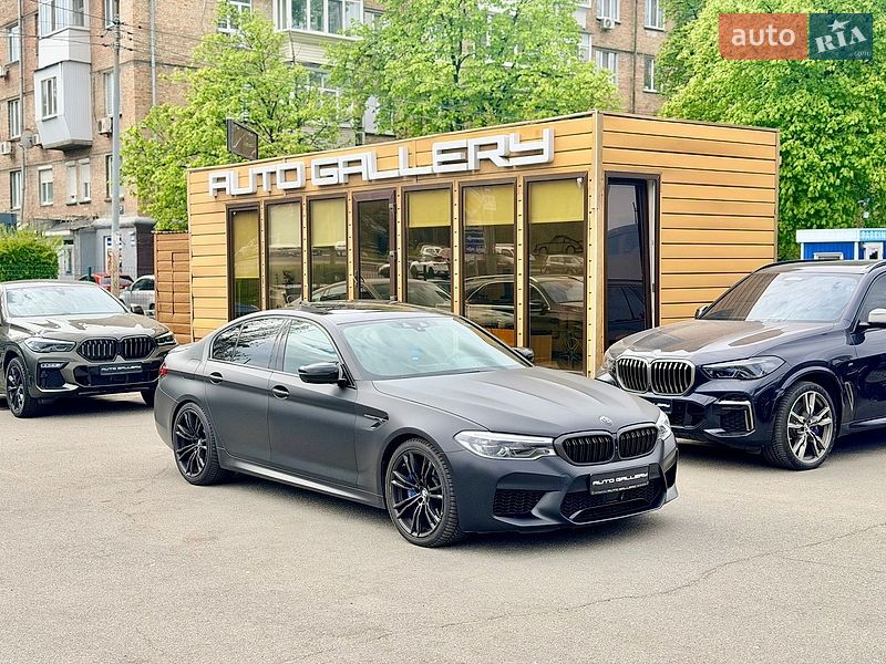 Седан BMW M5 2019 в Києві