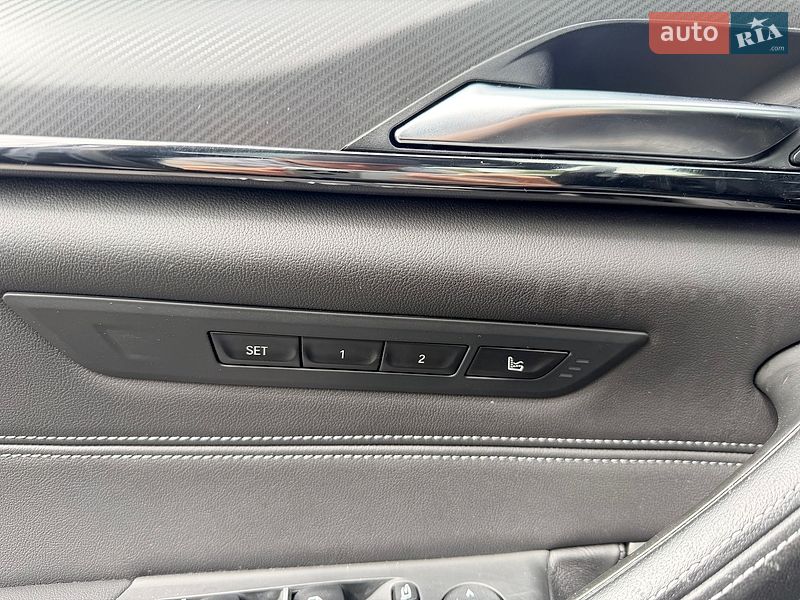 Седан BMW M5 2019 в Києві