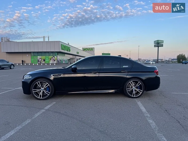 BMW M5