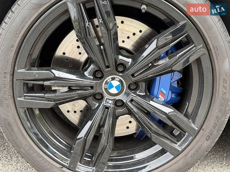 Седан BMW M5 2018 в Киеве