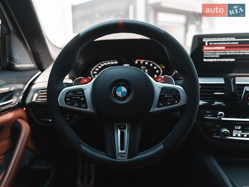 Седан BMW M5 2021 в Киеве