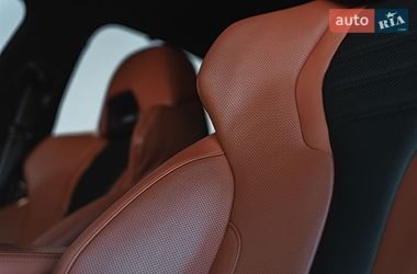 Седан BMW M5 2021 в Киеве