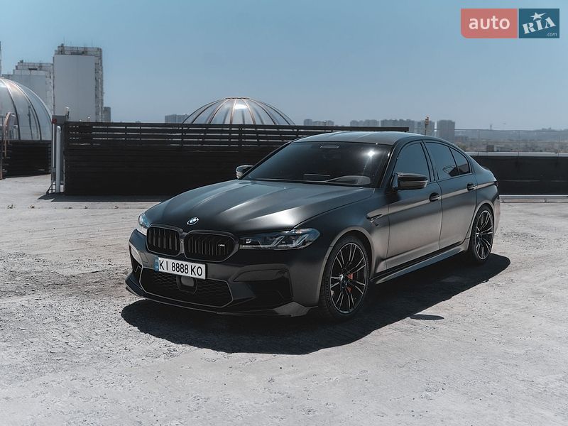 Седан BMW M5 2021 в Киеве