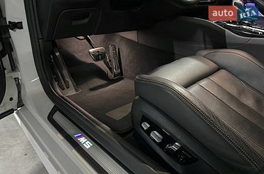 Седан BMW M5 2019 в Киеве