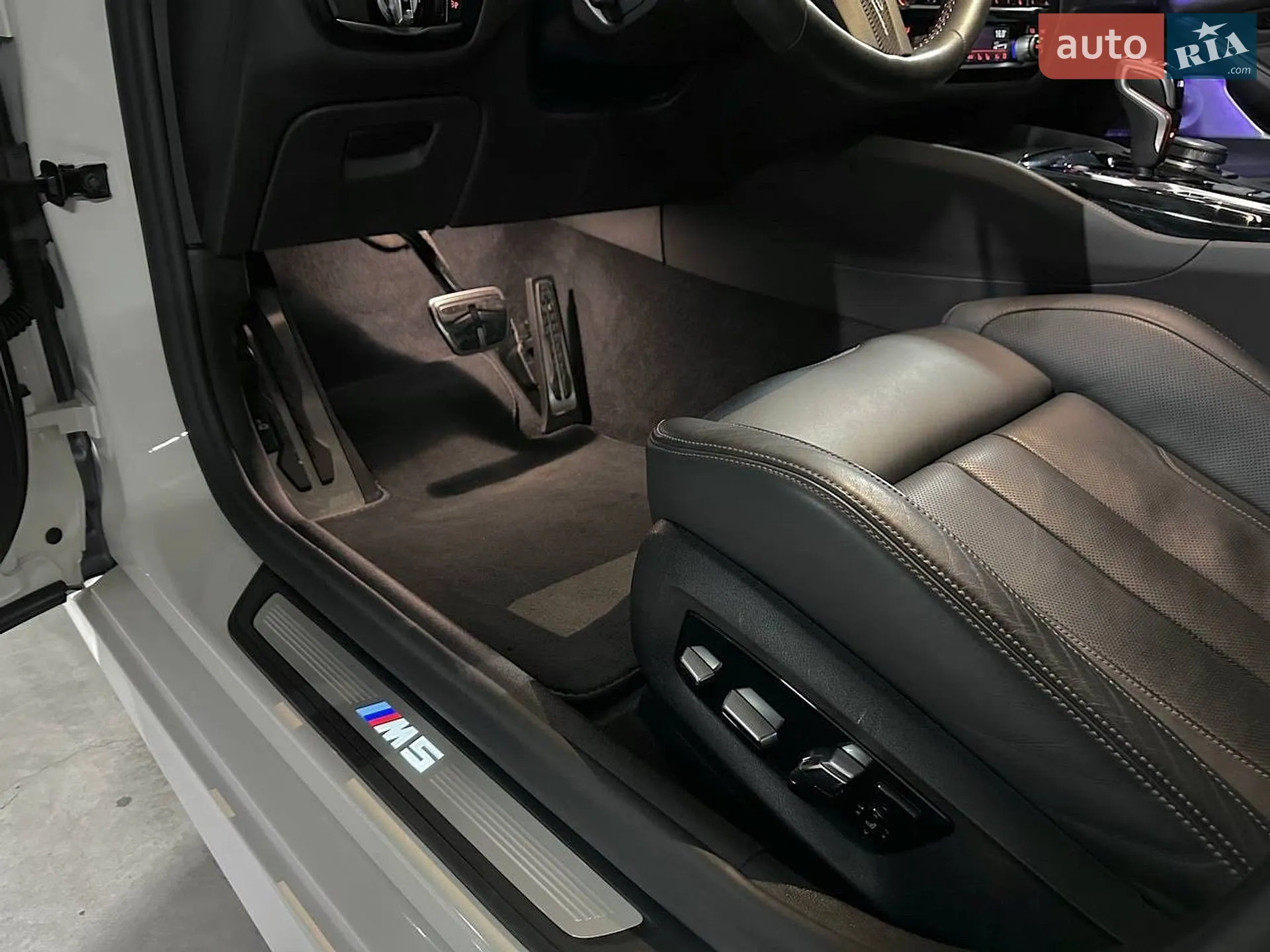 2019 BMW M5 - мініатюра 9