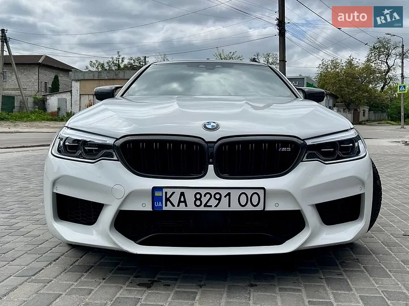 BMW M5