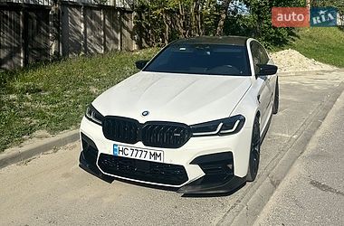 Седан BMW M5 2020 в Львові