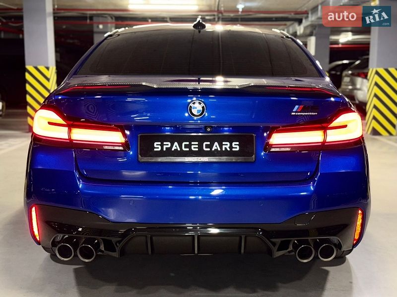 Седан BMW M5 2021 в Киеве