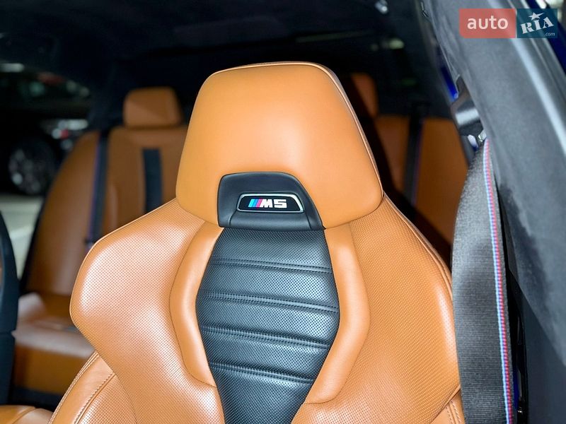 Седан BMW M5 2021 в Киеве