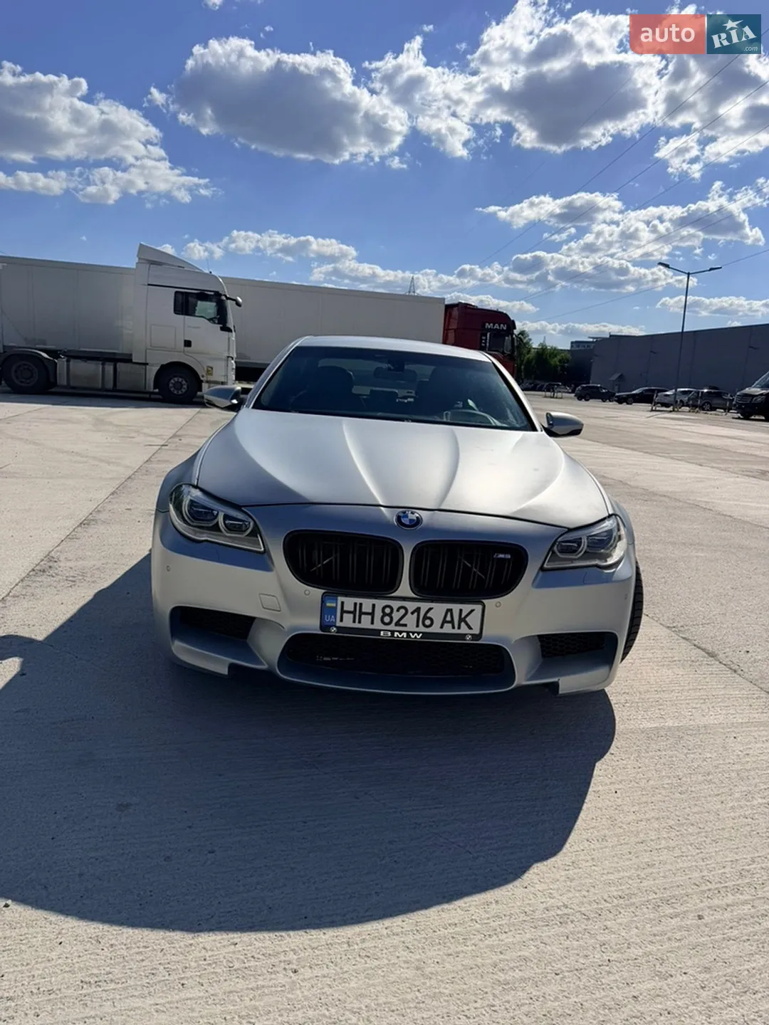 2011 BMW M5 - мініатюра 26
