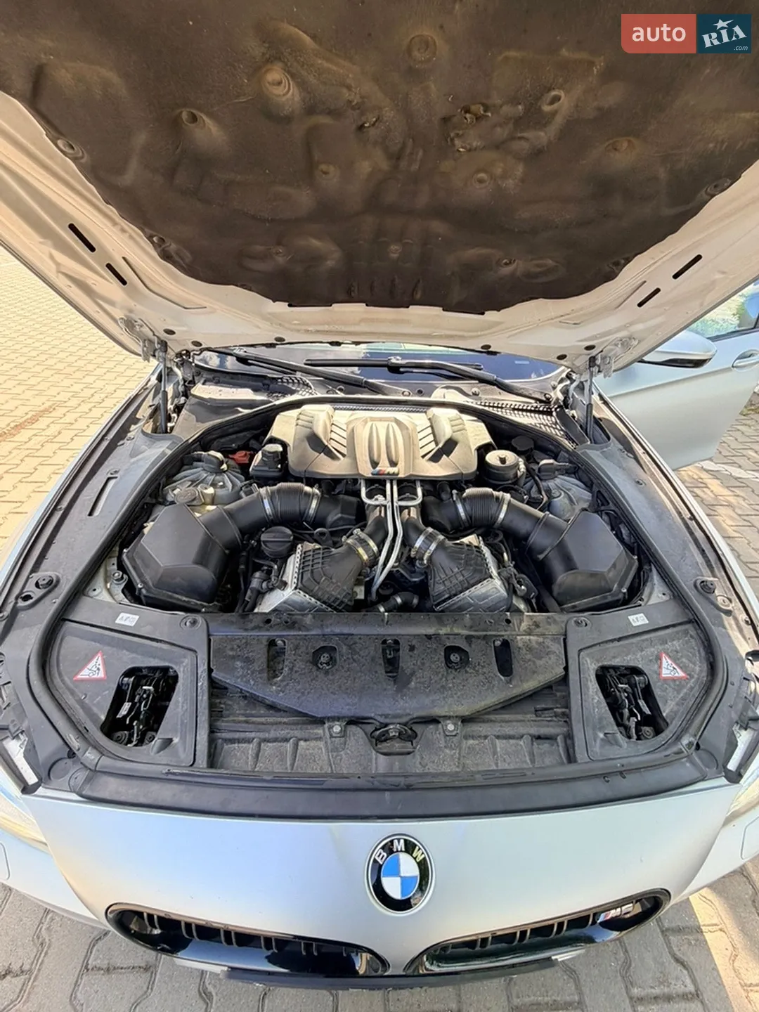 2011 BMW M5 - мініатюра 36