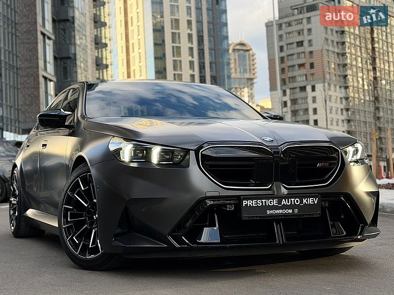 Седан BMW M5 2024 в Києві фото Седан BMW M5 2024 в Києві